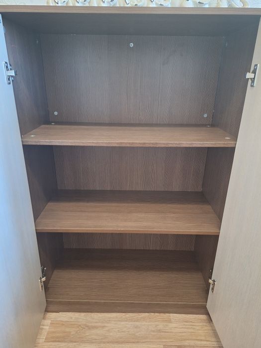 Продам шкаф в хорошем состоянии