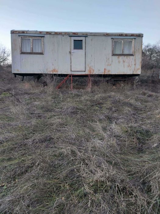 Продава 2 Фургона