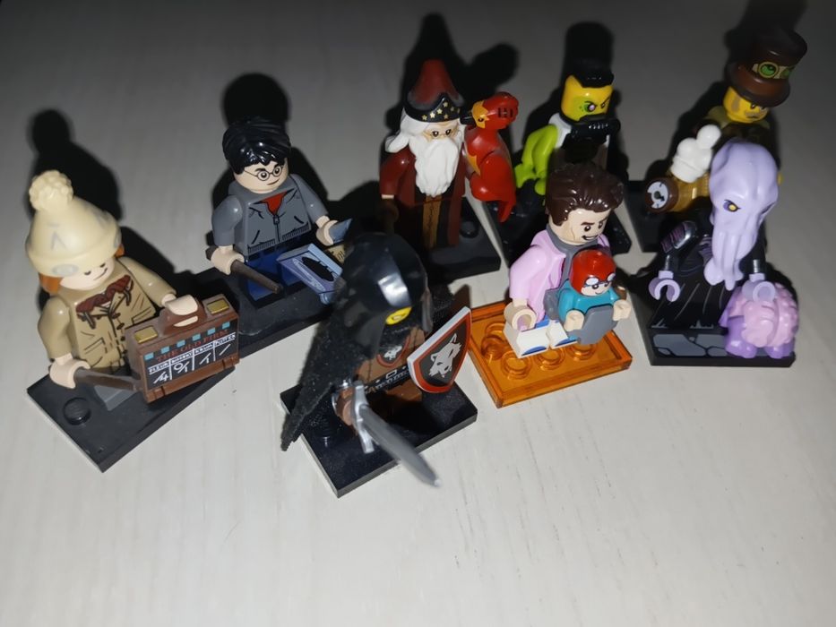 Lego minifigures