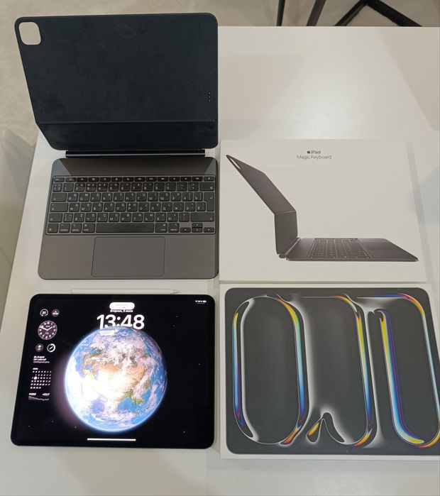 iPad Pro 13" (2024, M4) • 512 ГБ+ MagicKeybord+Apple pencil