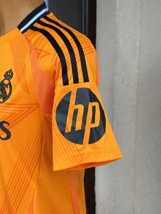 Мъжка футболна тениска Adidas Real Madrid - размер S, КАТО НОВА