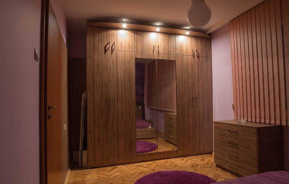 Дава се под наем Двустаен апартамент в Бургас, Център - 70 кв.м за 255 € - Снимка #5