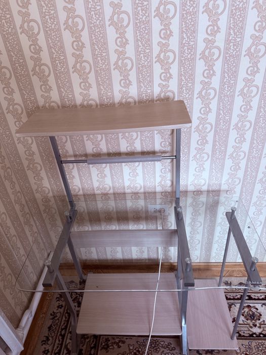 Компьютерный стол 7000