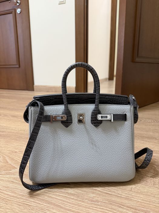 Продам сумки отличного качества. 15-20 тысяч. Актау