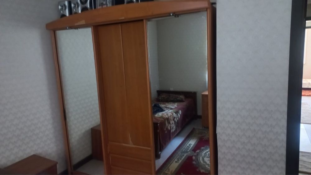 отдам всю мебель за хорошую цену