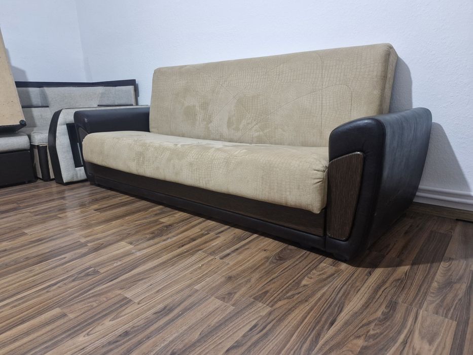 Продаю диваны 2 штук