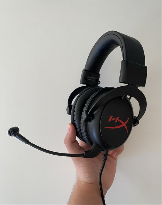 продам игровые наушники hyperx cloud core