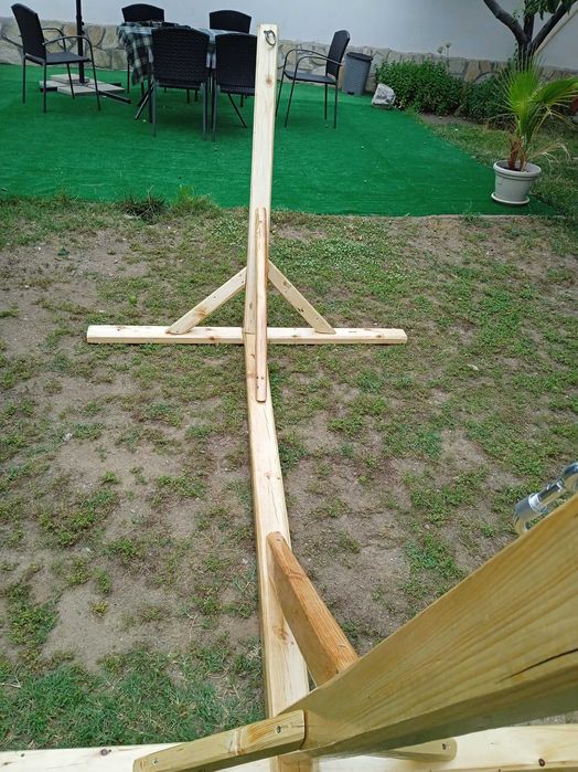 Ръчно изработена стойка за хамак
