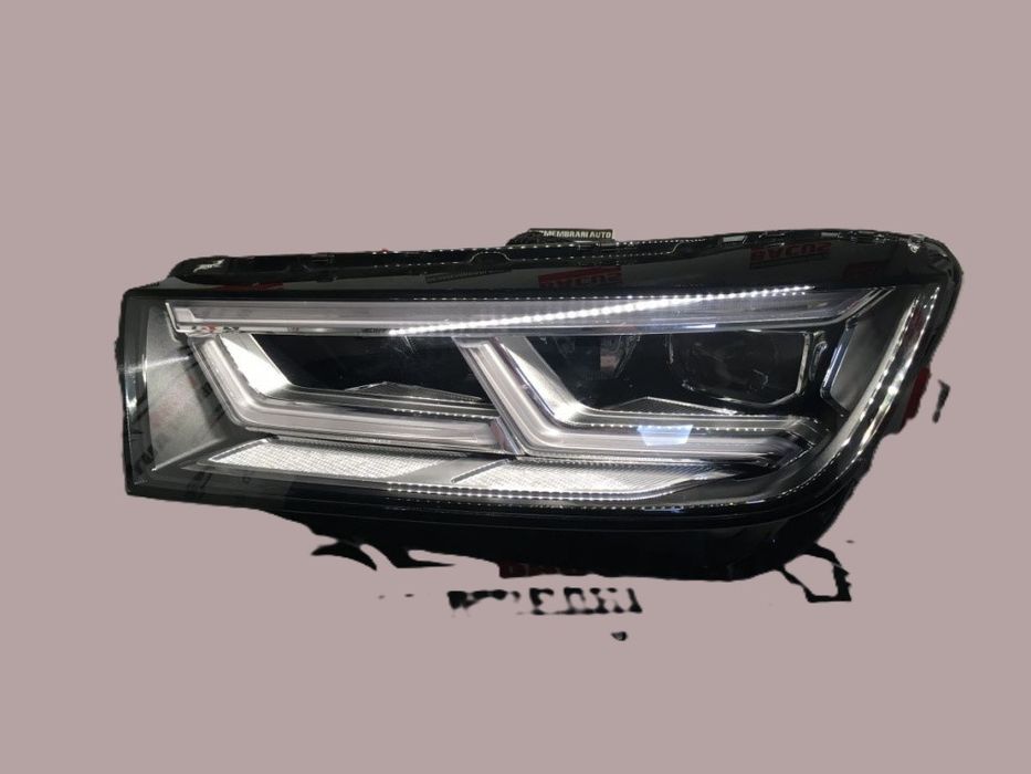 Far stanga Led Audi Q5 80A941033