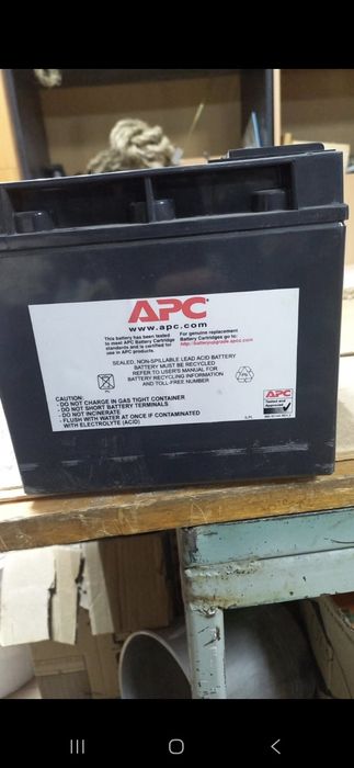 Продам  аккумулятор