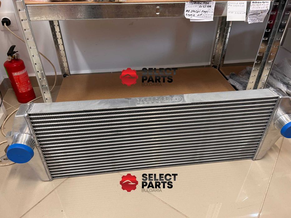 TW Intercooler интеркулер Ford Focus RS MK2 768x300x50 вход 2,5"