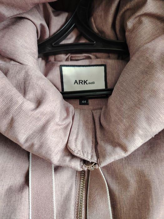 Продам зммний пуховик