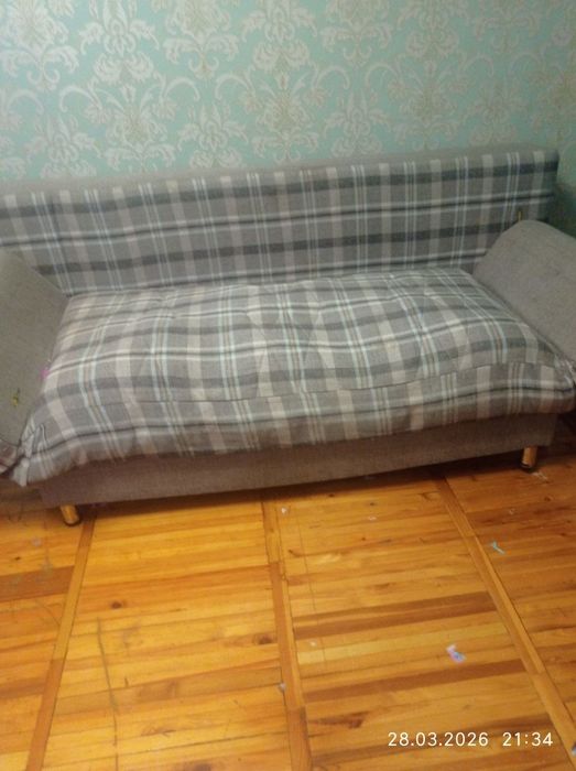 Бесплатно Диван раскладной.Самовывоз с Юнусабада
