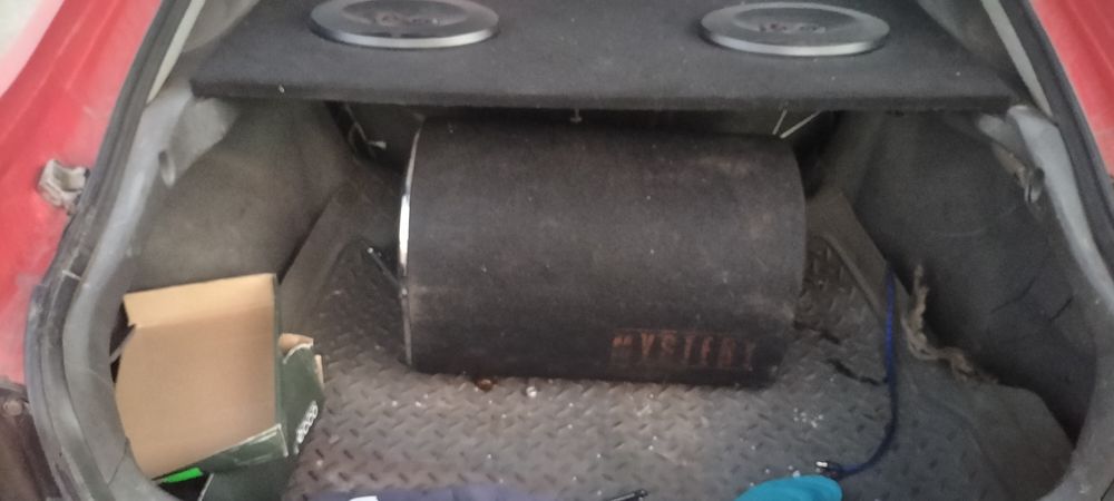 Продам машину в хорошем состоянии.