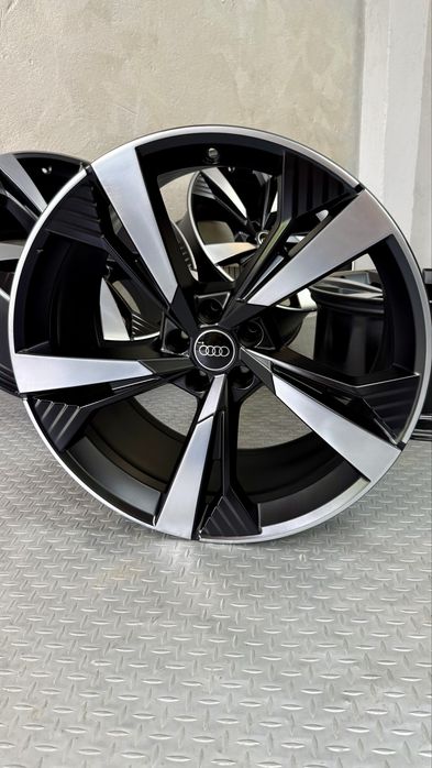 Оригинални 5х112 21” Audi Q8/SQ8