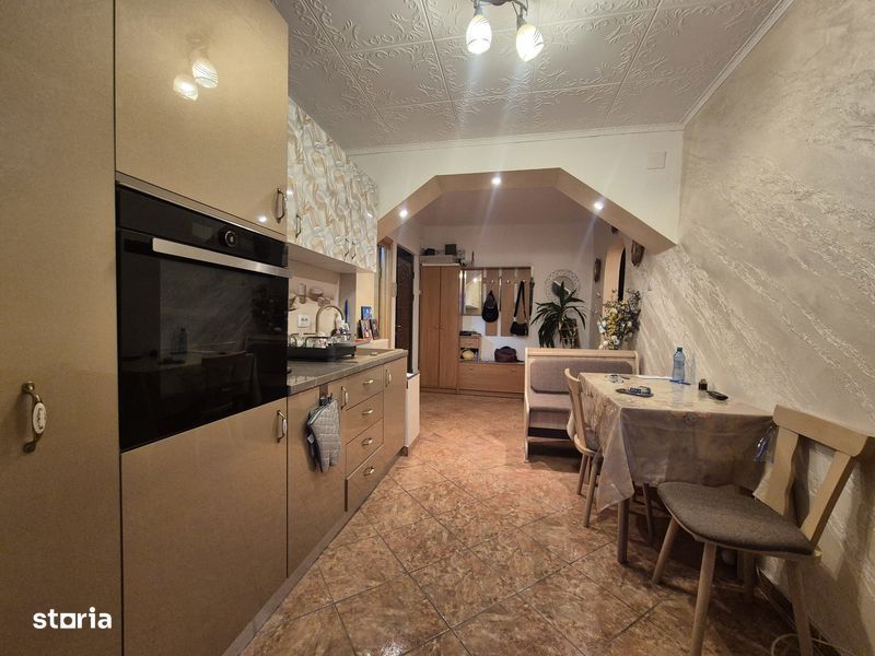 Apartament 3 camere modern– zona 8 Mai, Târgu Jiu