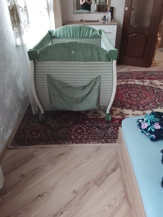 Продам Манеж складной