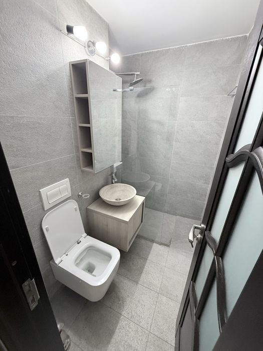 Spatiu birouri /Apartament 2 camere de închiriat spate tribunal Iasi