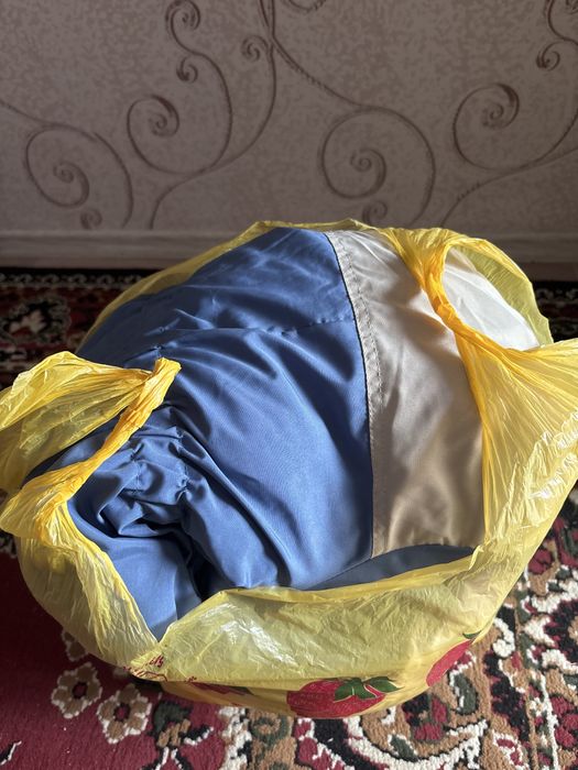 Отдам даром детские вещи