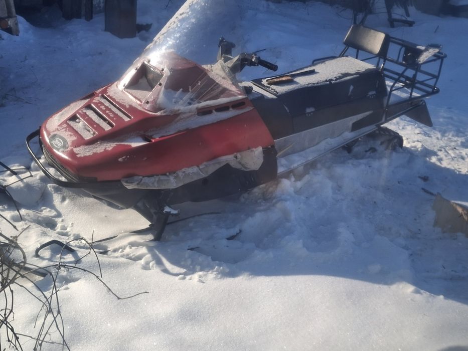 Продам снегоход рысь 500