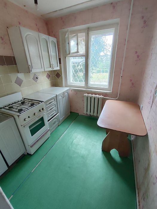 Продается 3-комн (4-23, 1 эт)