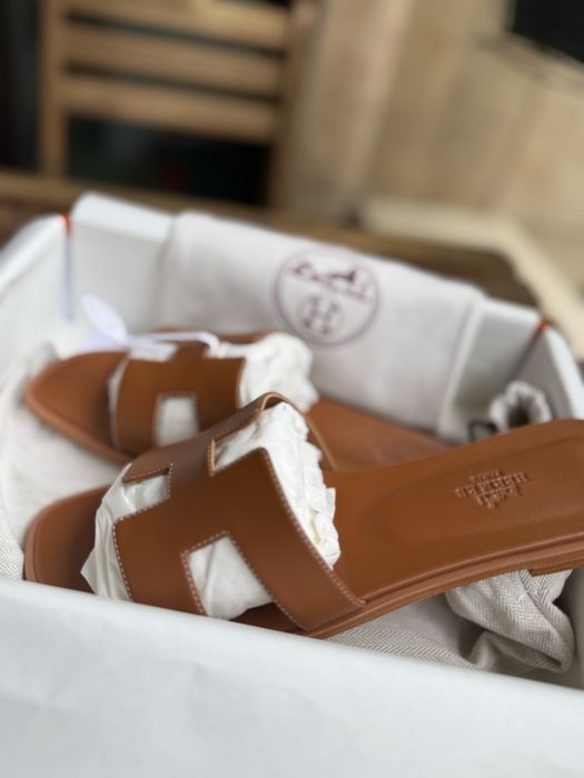 Hermes oral sandals дамски