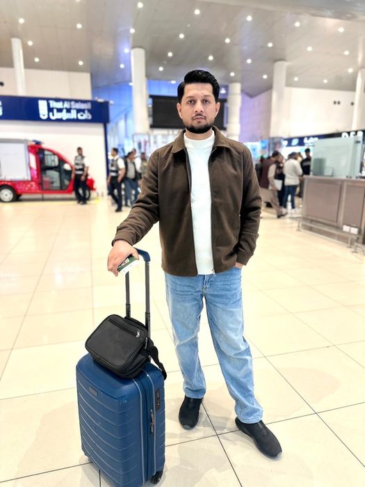 Muncitori din Asia disponibili-spalatorie auto, curatenie si faiantar