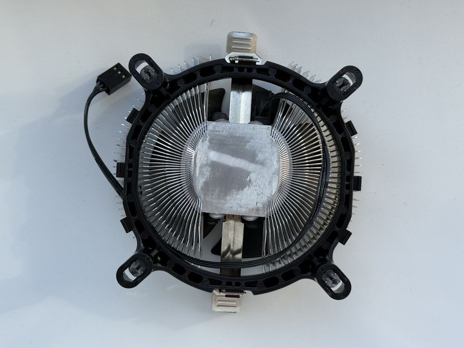 Кулер ID-Cooling DK-01T для Intel и AMD 3-pin