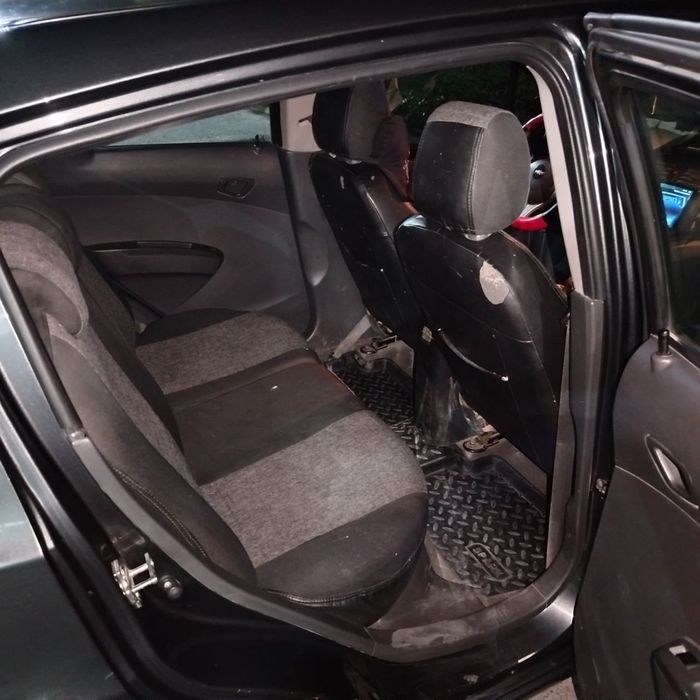 Spark sotiladi shevrolet