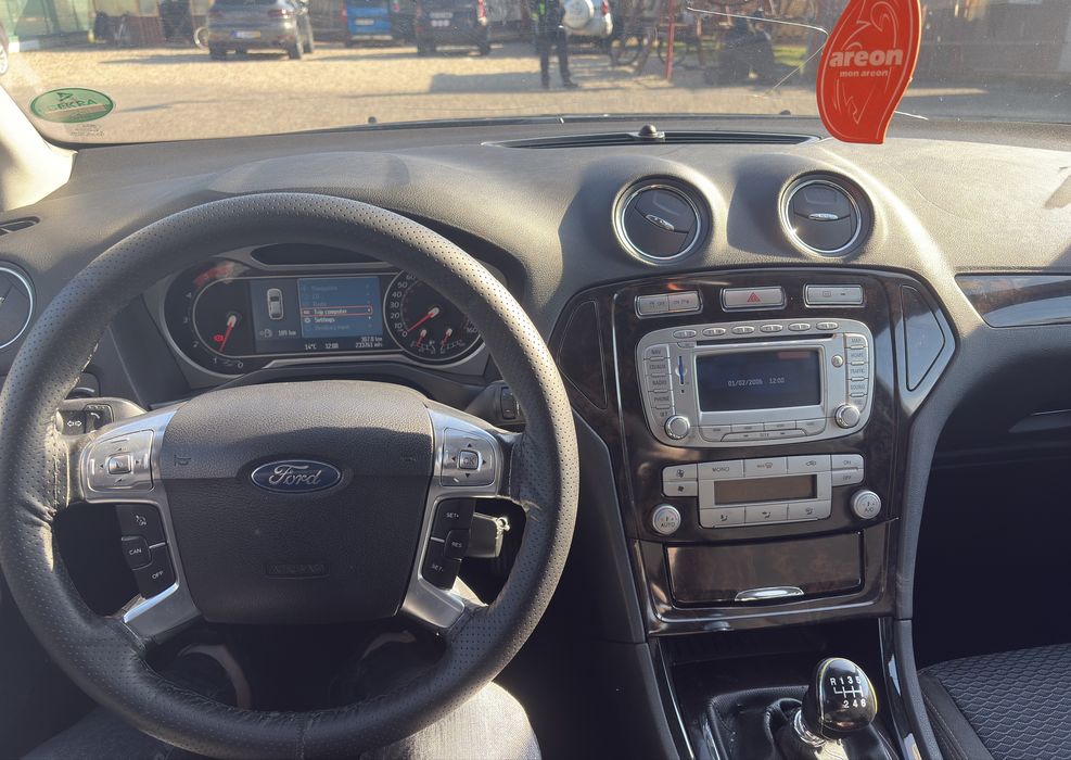 Vand Ford Mondeo Ghia