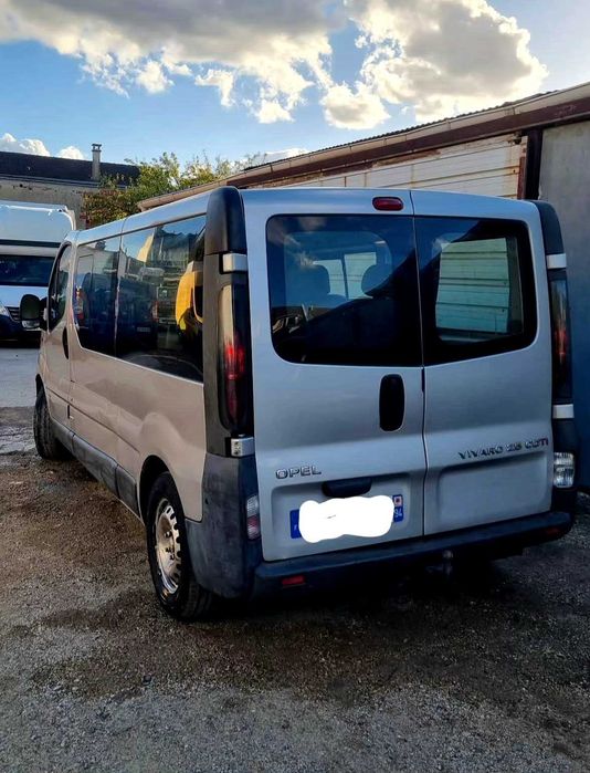 Продава се Opel Vivaro 2.5 CDTI