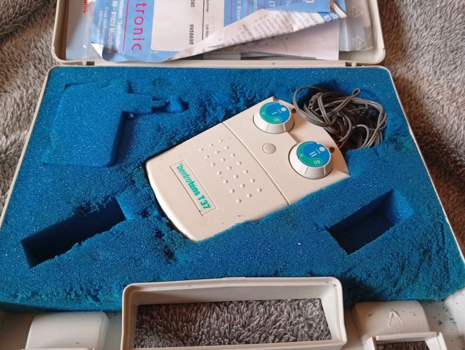 Aparat de electrostimulare TENS