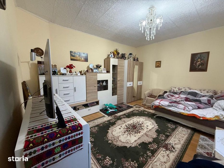 Apartament spatios, 3 camere, cu boxa pentru depozitare si gradina - I — fotografia 2