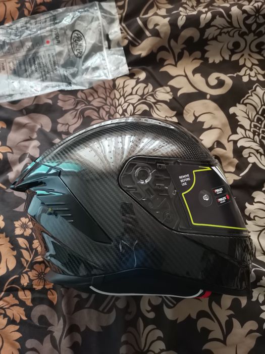 Карбонова Каска за мотор Premier Hyper Carbon 2 броя