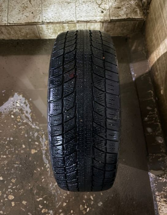 Колёса в сборе с дисками и колпаками