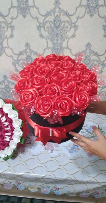 Sun'iy  gullar. Искусственные цветы из ленты и гофрированные бумаги.