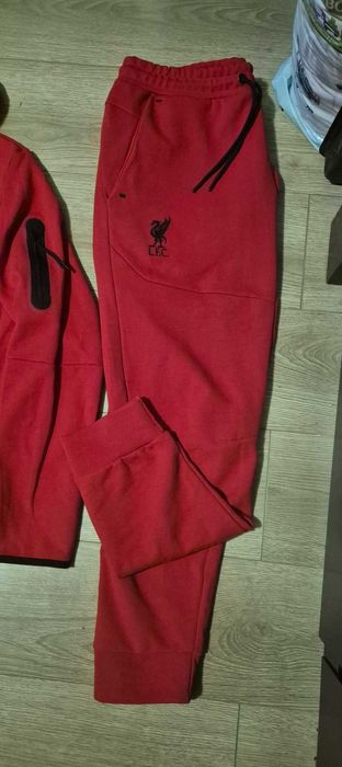 НОВО! - Екип Nike Tech Fleece Liverpool FC, размер XL
