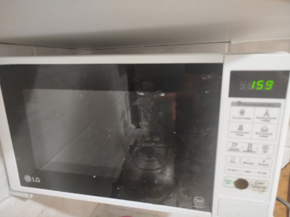 Микроволновая печь