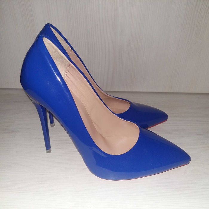 Официални обувки- чисто нови