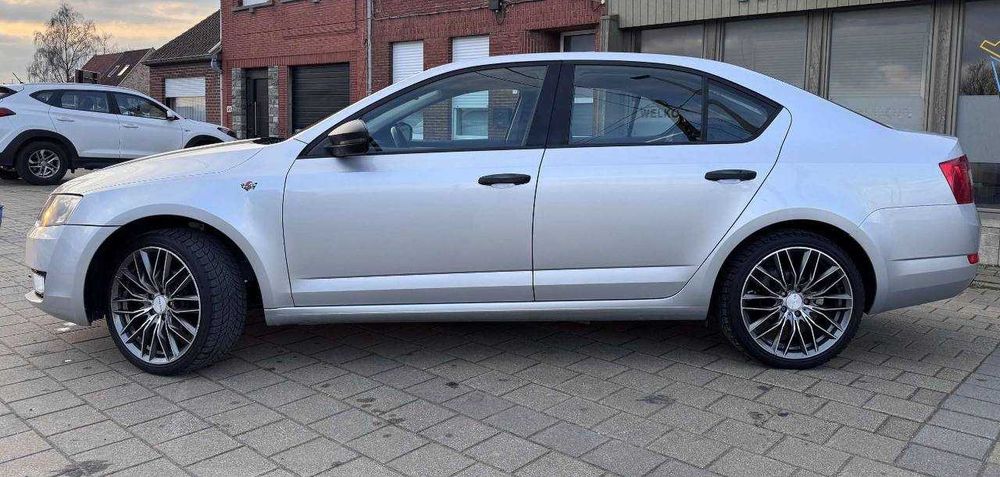 Skoda Octavia 2.0 tdi 1.6 tdi  НА ЧАСТИ