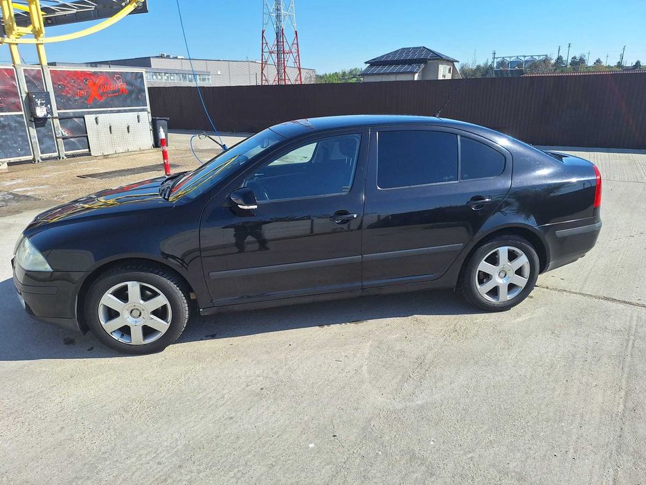 Skoda Octavia 2006 • 1.6 Benzină • Întreținută, 105 CP