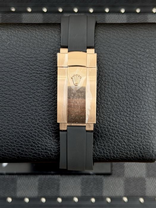 Rolex Sky-Dweller Oysterflex Everose Chocolate