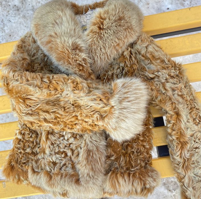 Продам красивый полушубок