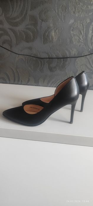 Туфли модельные 38р