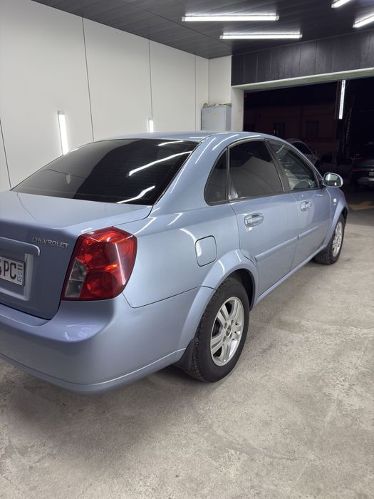 Lasetti 1.8 Avtomat. 2010 yil. Propan gaz.