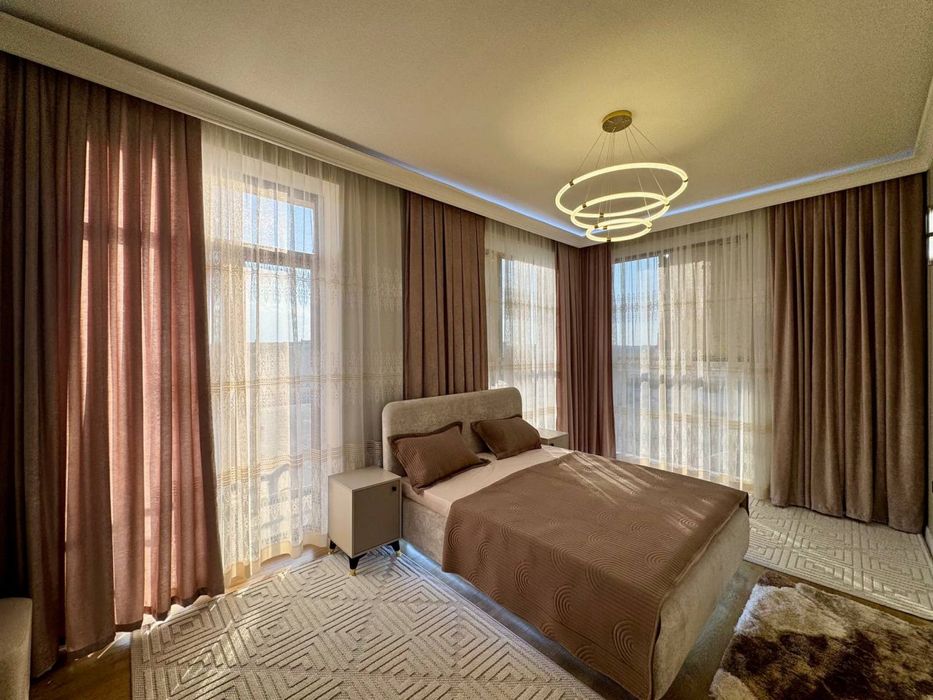 Продаётся 3-комнатная квартира в новостройке