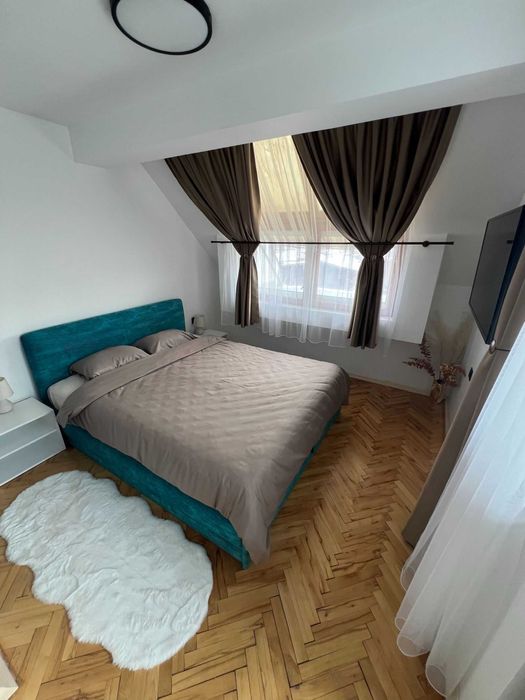 Дава се под наем Тристаен апартамент в София, Център - 90 кв.м за 797.64 € - Снимка #10