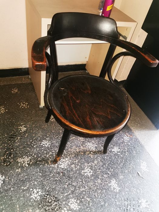 Стар сандък. И др. Виж снимките.