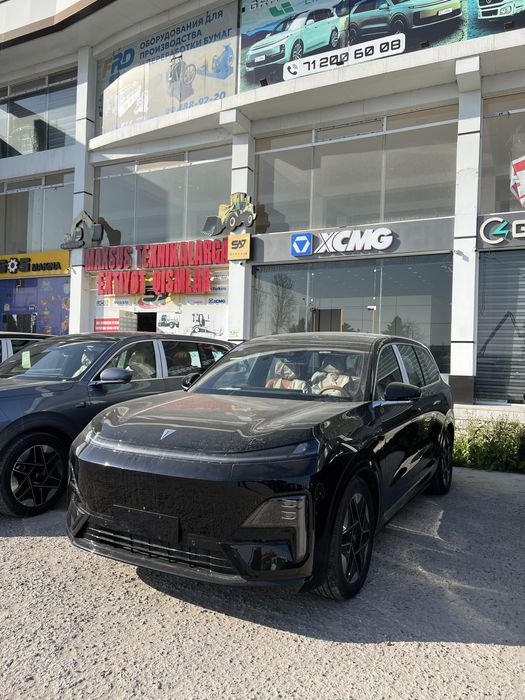 Depal s09 Ultra AWD va Max RWD