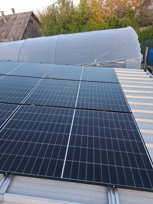 Curățare panouri fotovoltaice – randament maxim, fara pierderi